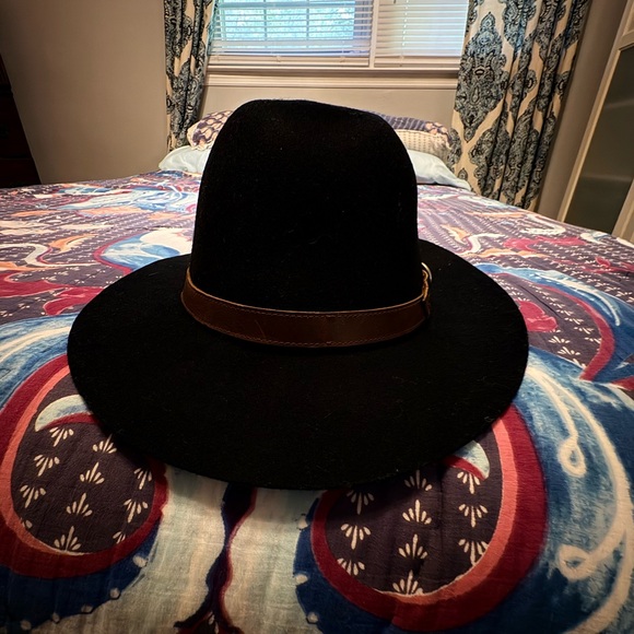 Frye Black Fedora with Brown Band - Picture 6 of 7